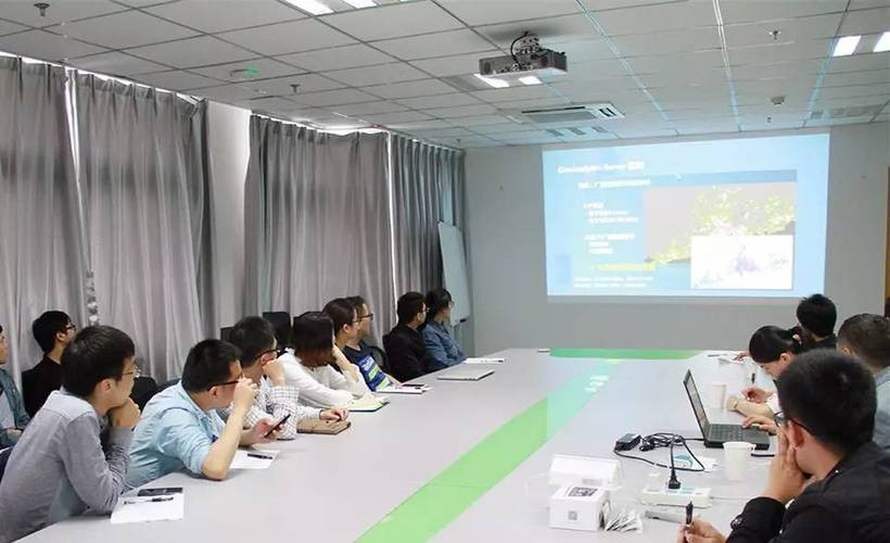 esri高级产品咨询师刘树彬为云创大数据带来数据可视化技术分享
